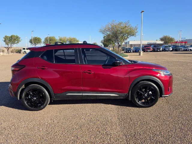 Certified 2024 Nissan Kicks SR w/ SR Premium Package FWD image 5