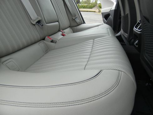 Used 2023 Genesis G70 2.0T w/ Sport Prestige Package image 34