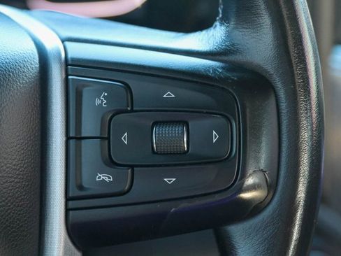 Used 2021 GMC Sierra 1500 SLT image 32