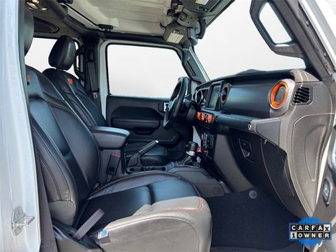 Used 2023 Jeep Gladiator Mojave w/ Safety Group image 15