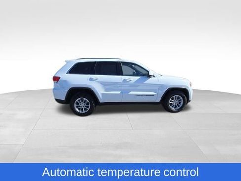 Used 2019 Jeep Grand Cherokee Laredo image 10