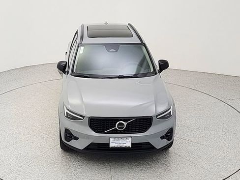 New 2026 Volvo XC40 B5 Plus w/ Climate Package AWD/4WD image 14