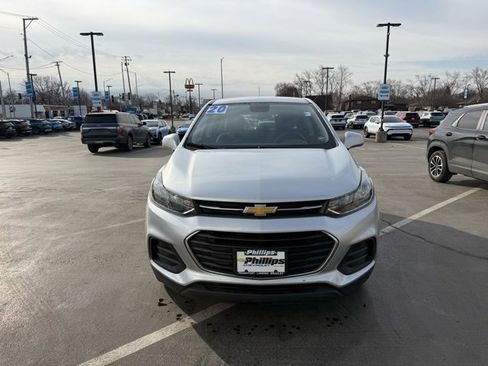Certified 2020 Chevrolet Trax LS image 2