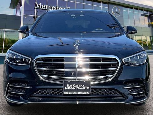 Certified 2023 Mercedes-Benz S 500 4MATIC image 2