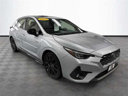 Used 2025 Subaru Impreza RS w/ Popular Package #3 image 3