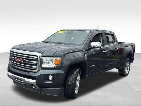 Used 2018 GMC Canyon SLT w/ Driver Alert Package image 3