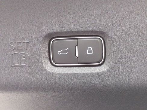 New 2026 Ford Expedition Platinum image 14