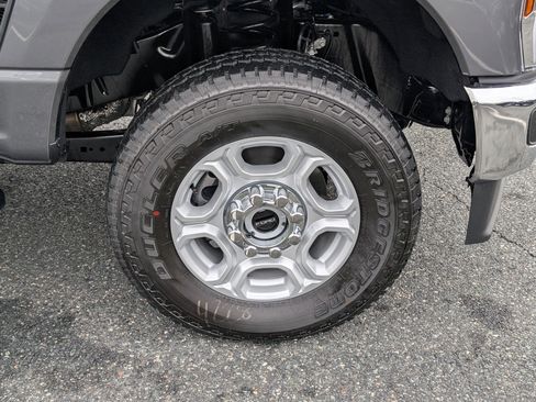 New 2026 Ford F250 XLT w/ XLT Premium Package image 5