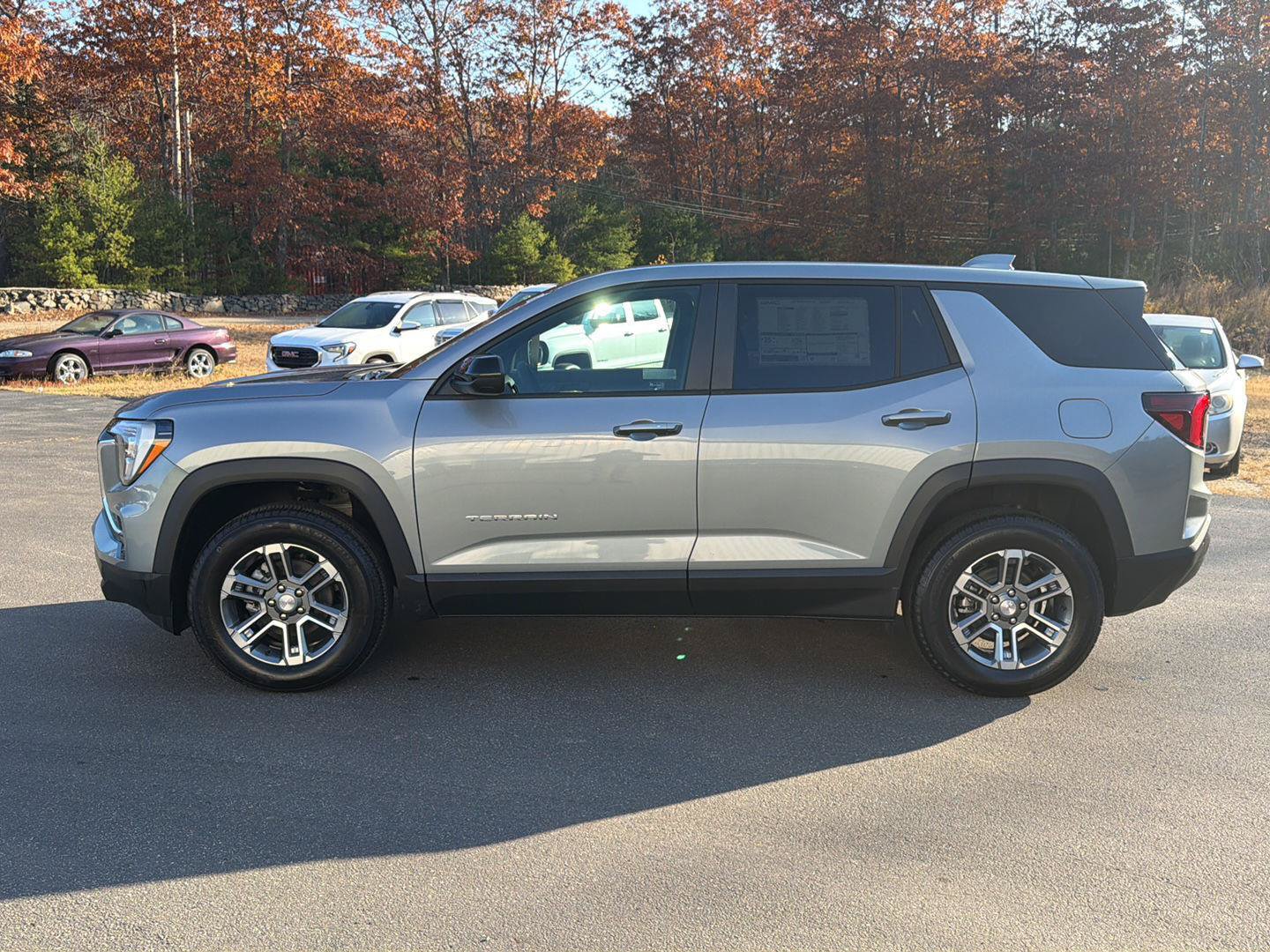 New 2027 GMC Terrain Elevation w/ LPO, Floor Liner Package AWD/4WD image 2