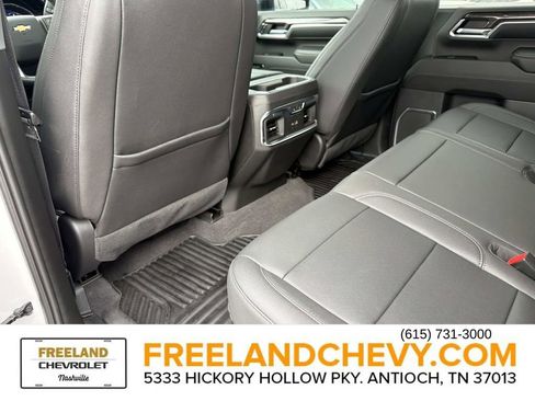 Used 2024 Chevrolet Silverado 2500 LTZ w/ LTZ Premium Package image 18