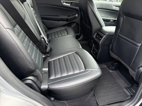 Used 2022 Ford Edge SEL AWD/4WD image 15