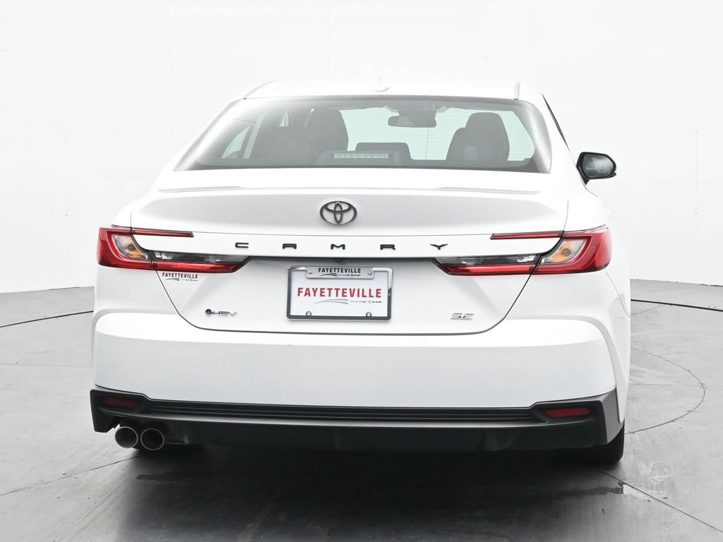 Used 2025 Toyota Camry SE FWD image 6
