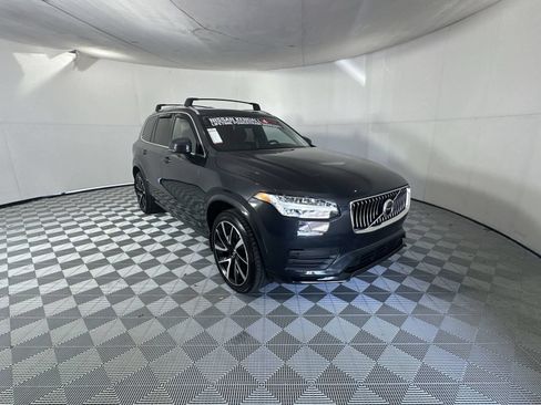 Used 2021 Volvo XC90 T6 Momentum w/ Climate Package AWD/4WD image 2
