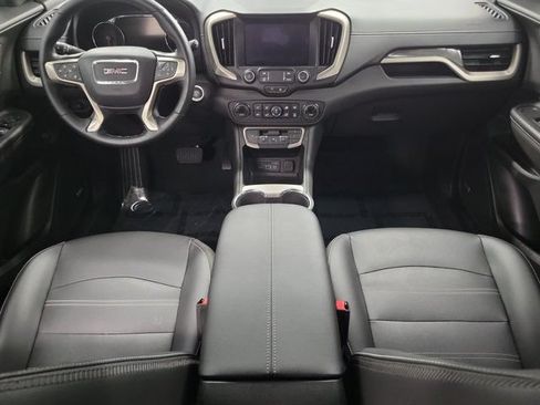 Used 2024 GMC Terrain Denali w/ Denali Premium Package AWD/4WD image 14