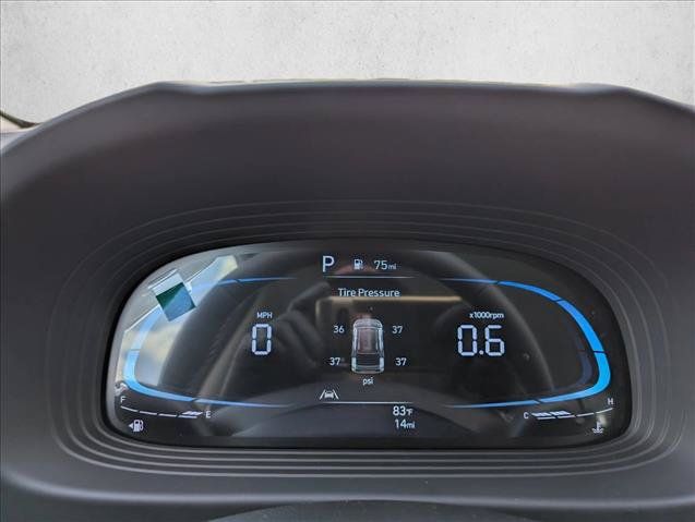 Certified 2026 Hyundai Venue SEL FWD image 15