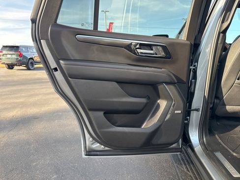 Used 2025 Chevrolet Tahoe RST w/ Comfort Package image 33