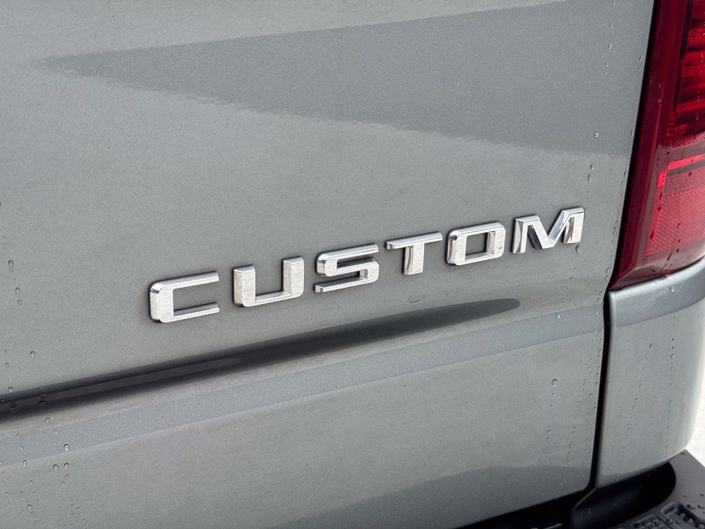 Used 2024 Chevrolet Silverado 1500 Custom RWD image 13