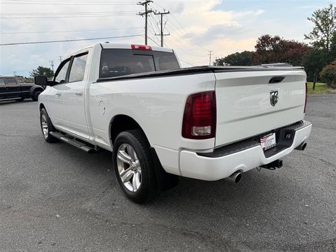 Used 2015 RAM 1500 Sport w/ Sport Premium Group image 9