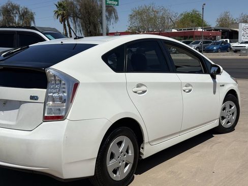 Used 2010 Toyota Prius One FWD image 6