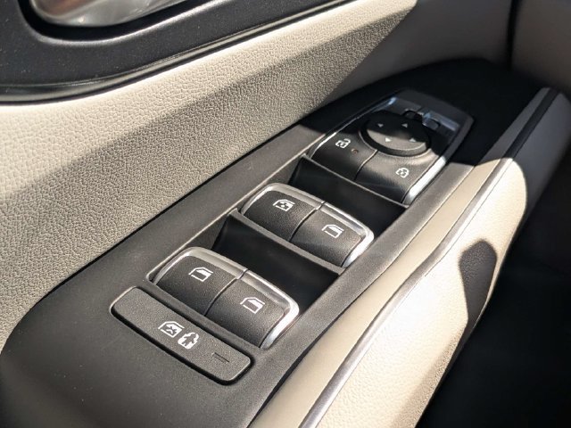 New 2026 Kia Sorento S FWD image 23