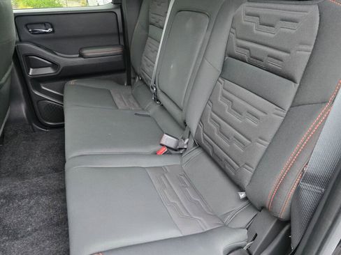 Used 2023 Nissan Frontier PRO-4X w/ Tow Package image 17