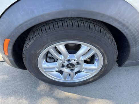 Used 2012 MINI Cooper Clubman image 13