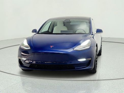 Used 2020 Tesla Model 3 Long Range AWD/4WD image 2
