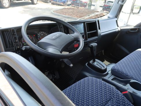 Used 2025 Chevrolet Low Cab Forward RWD image 14