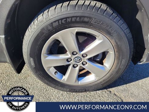 Used 2015 Toyota RAV4 XLE image 10