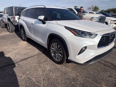Used 2026 Toyota Highlander Platinum