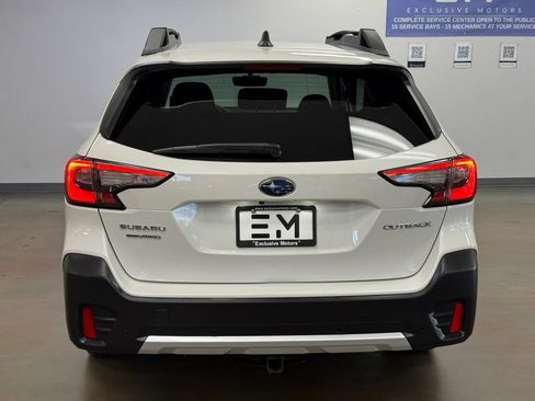 Used 2020 Subaru Outback Limited AWD/4WD image 6