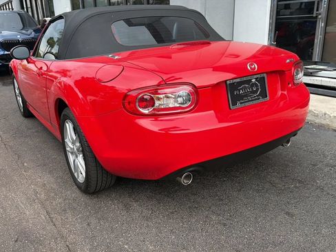 Used 2010 MAZDA MX-5 Miata Sport RWD image 3