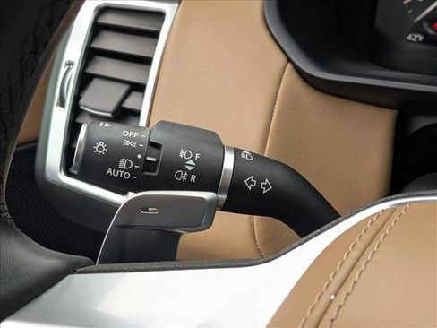 Used 2023 Land Rover Discovery HSE R-Dynamic image 22