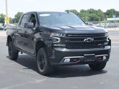 Used 2022 Chevrolet Silverado 1500 LT Trail Boss w/ LPO, Dark Essentials Package AWD/4WD image 23
