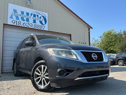 Used 2014 Nissan Pathfinder SV
