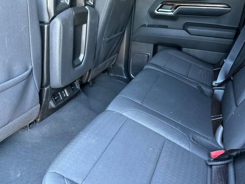 Used 2024 GMC Sierra 1500 Elevation image 14