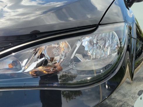 Used 2023 Chrysler Voyager LX FWD image 24