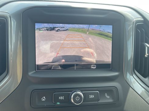 Used 2025 Chevrolet Silverado 1500 Custom image 27