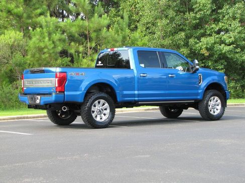 Used 2021 Ford F350 Platinum AWD/4WD image 6