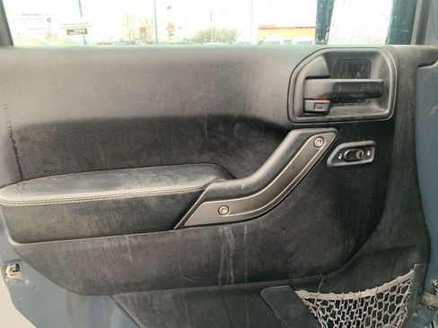 Used 2016 Jeep Wrangler Unlimited Sport image 18