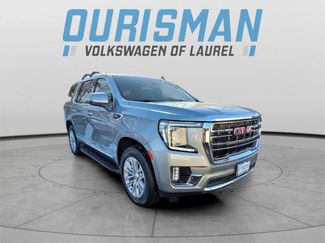 Used 2024 GMC Yukon SLT w/ SLT Luxury Package video 1