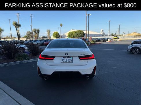 Used 2026 BMW 330i Sedan w/ M Sport Package RWD image 5
