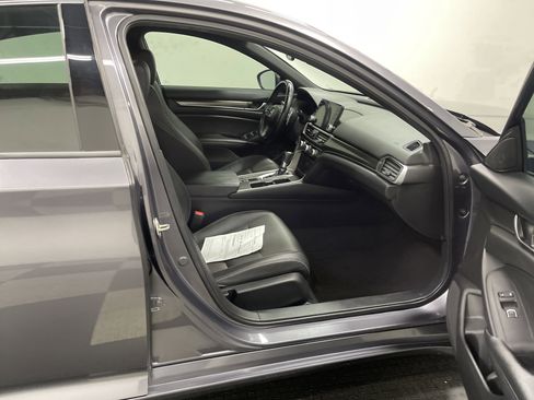 Used 2019 Honda Accord Sport image 25
