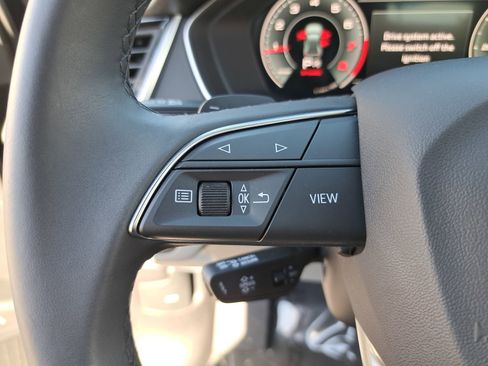 Used 2022 Audi Q5 2.0T Prestige w/ Prestige Package image 17