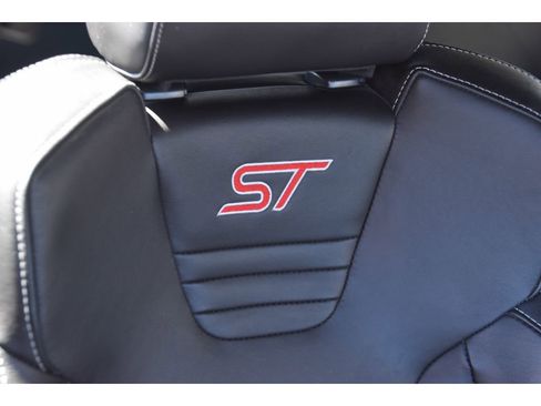Used 2015 Ford Focus ST w/ Equipment Group 402A image 32