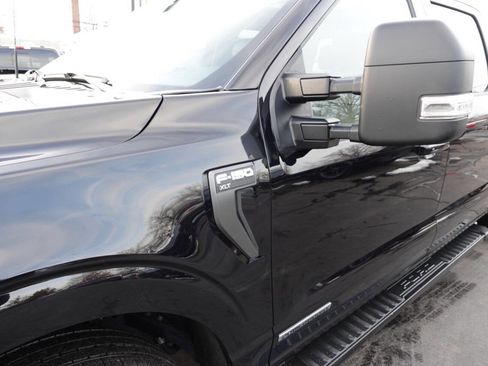 Used 2023 Ford F150 XLT w/ Equipment Group 302A High image 7