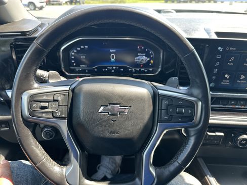 Certified 2023 Chevrolet Silverado 1500 RST AWD/4WD image 15