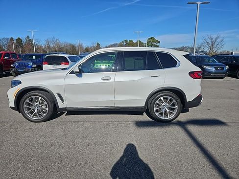 Used 2023 BMW X5 sDrive40i w/ Premium Package image 4