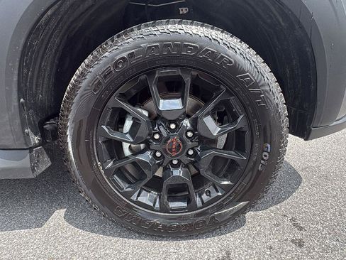 Used 2026 Nissan Armada PRO-4X AWD/4WD image 12