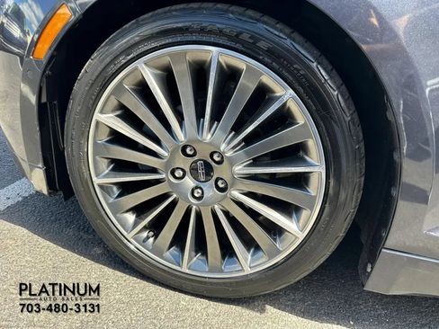 Used 2013 Lincoln MKZ Hybrid FWD image 22